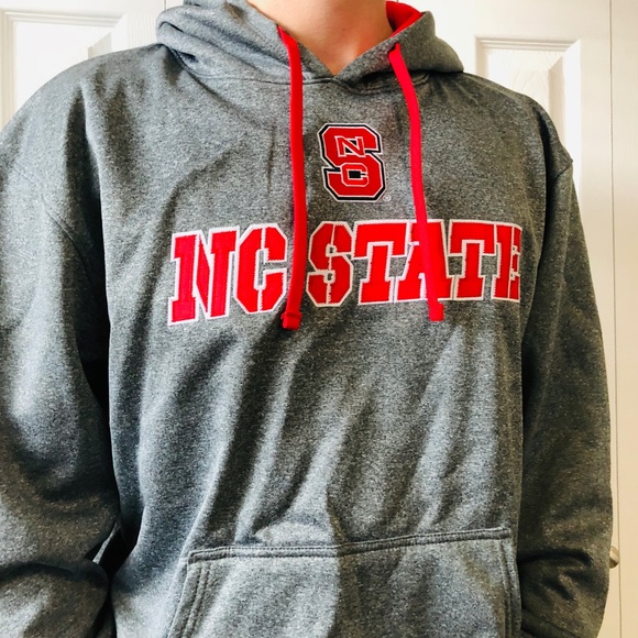 Champion NC State Wolfpack Grey Pullover Hoodie - Picture 2 of 8